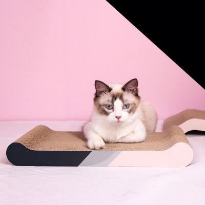 China Sustainable Interactive U Shape Scratching Cat Scratch Board for sale