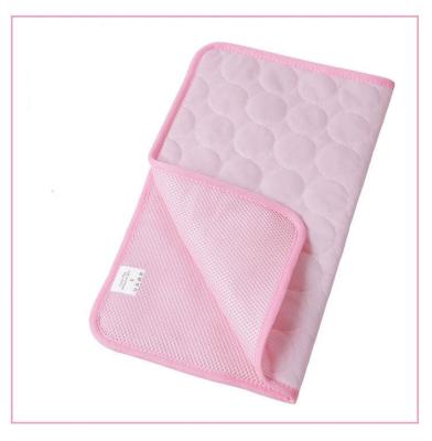 China Sustainable Dog Nose Mat , Pet To Nose Mat Self Heating Pet Feeding Mat for sale