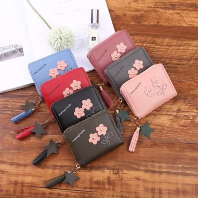 China Women's Tassel Short Wallet Waterproof Tote With Purse Stitching Contrasting Women's Tassel Wallet Multi-card Short Zipper for sale