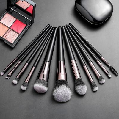 China Angular Blush High Fashion Quality Multifunctional Retail Makeup Professional Black Brush Set for sale