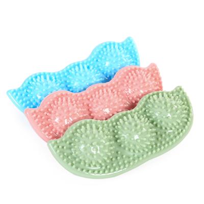 China Pea Shaped Rubber Bone Bundle Viable Dog Toys Ball Squeaky Puppies Teething Dog Chew Toys for sale