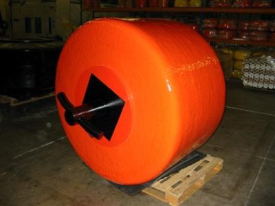 China 1500kg Nett Buoyancy Boat Mooring Buoy , Cylindrical Pendant Surplus Steel Buoys for sale