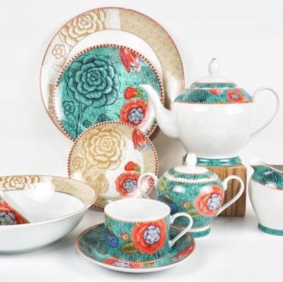 China Russian European Luxury Royal Bone China Tableware Viable Tea Tableware Design Posuda China Ceramic Dinner Set for sale