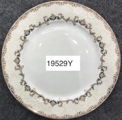 China Viable Newcomer Plate to Marry Ceramic Wholesale Dinner Dishes with Gold Pattern for sale