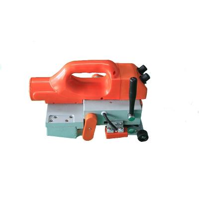 China 6 KG Máquina automática de soldadura de geomembrana de PVC Geomembrana soldadora de cuña caliente soldadora de membrana en venta