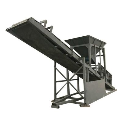 China Large Vibrating Sand Screening Machine for Big-Sized Materials 1800 KG 11m*2.2m*3.7m for sale