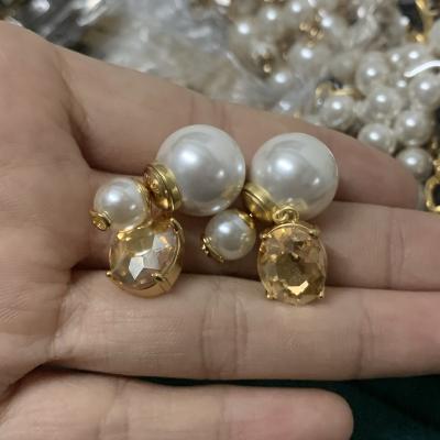 China Durable Fashion Diamond Inlaid Pearl Earrings Letter Dangle Earrings High Quality Romantic Double Density Earrings For Women Man for sale