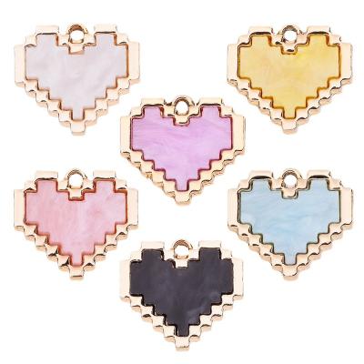 China H108 CLASSIC Factory Sale Fashion Alloy Jewelry Accessories Peach Colored Acrylic Heart Of Love DIY Bracelet Necklace Pendant for sale