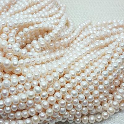 China Freshwater pearl 8-9mm white, purple and pink potato shaped loose freshwater pearl beads can be used to make pearl jewelry for sale