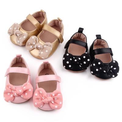 China Autumn Baby Princess Shoes Girls Polka Dot Light Bow-knot Spring Toddler Walking Shoes for sale