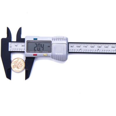 China Digital Plastic 150mm Vernier Caliper Plastic Micrometer Ruler Carbon Fiber 6 Inch LCD Display for sale