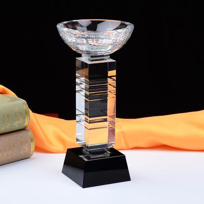 Κίνα Custom Europe Big Glass Crystal Trophy Cup Company Awards Ceremony Logo Souvenir Gift προς πώληση