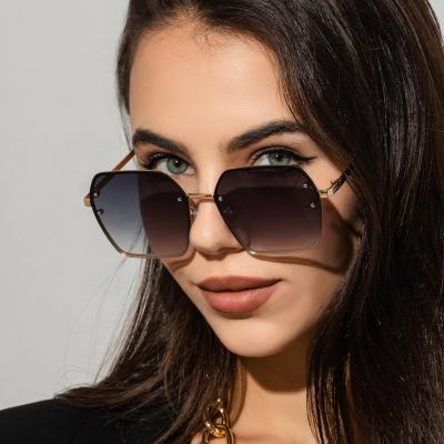 China New Arrivals Sunway Eyewear New Arrivals Fashion Sunglasses Metal Frame Men Women Square Sunglasses for sale