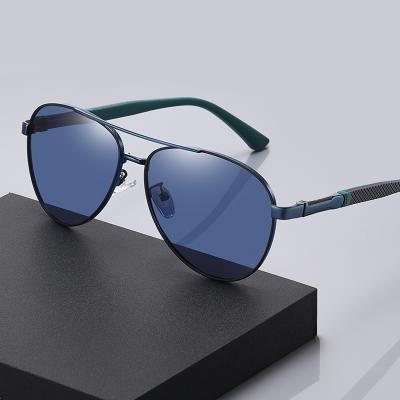 China Drive By Car Factory Directly High End Quality Luxury Men's Polarized Sunglasses for sale