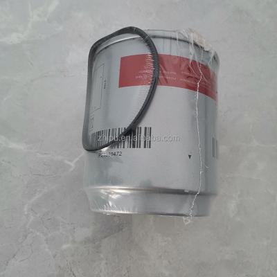 China FILTER PAPER Supply Oil Filter 3313283 21707132 LF777 9Y4524 7421561284 Oil Filter For Excavator for sale