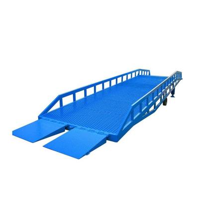 China Factory Strong Cost Manual Movable Hydraulic Frame Bridge Boarding Hotels 6-20ton Loading Dock Ramp for sale