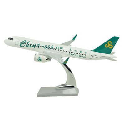 China Diecast Toy 1:200 18.8cm Airbus A320 Spring Airlines Resin Passenger Model Civil Aircraft Airplane Mode Die Cast Model Flat OEM Customized for sale