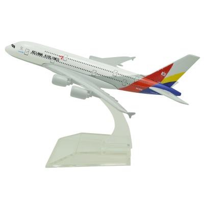 China Civil Aircraft Diecast Model Toy 1:400 16cm Asiana Airlines Airbus A380 Metal Passenger Airplane Mode Die Cast Customization Flat Model for sale