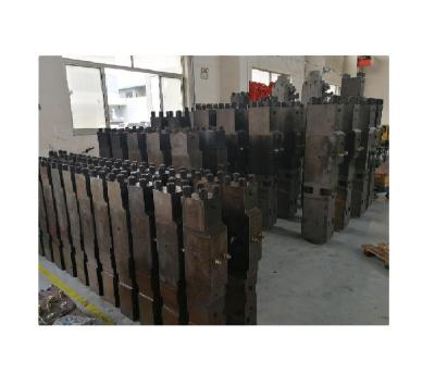 China Hydraulic hammer machinery repair shops spare parts like through bolt, rod pin, stop pin and bushing assembly for sale