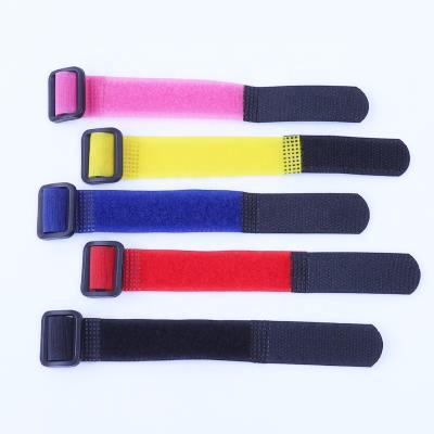 China Sustainable Hook And Loop Fastener Strap Cable Tie With Plastic Buckle for sale