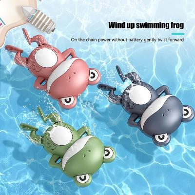 China 2022 Water Toys Epsilon New Arrival Swimming Pool Frog Kids Squirter Shape Silicone Bath Toy Frog Toy for sale