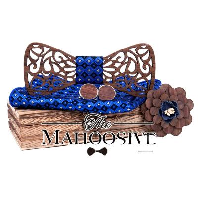 China MULTILAYER Paisley Cavity Cut Out Bowtie Pocket Square Set Navy Floral Wood Bow Ties For Men Wedding Box Fashion Novelty T210 for sale