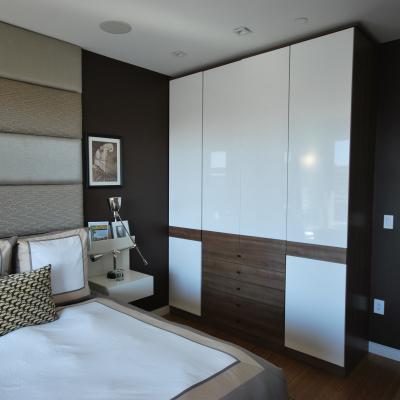 China High End Custom Wooden Wardrobe Cabinet for Bedroom Modern Design Master Wardrobe for sale