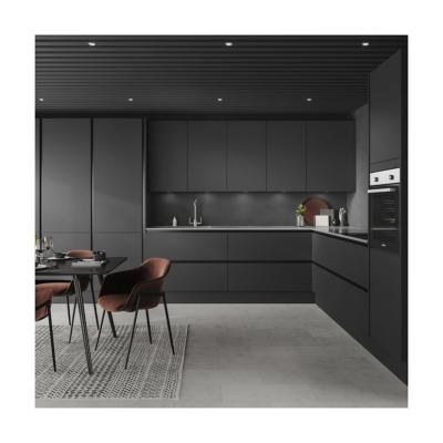 China Modern Flat Edge Countertop Black Lacquer Kitchen Cabinets with Quartz Stone Material for sale