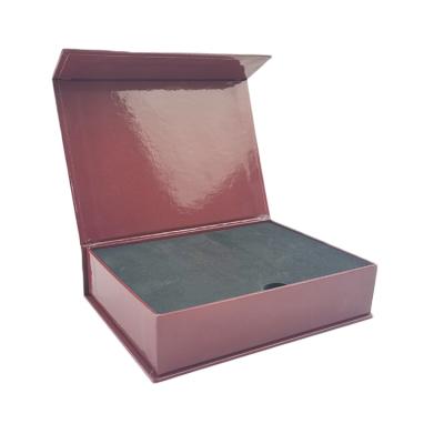 China Wholesale Recyclable High Quality Red Magnetic Gold Foil Gift Wrapping Boxes Logo With Foam Sponge Liner Custom Made for sale