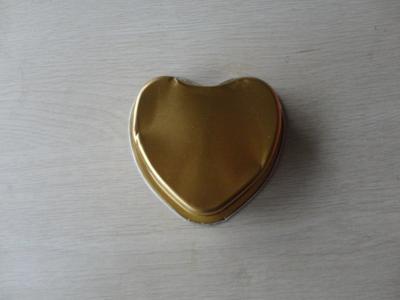 China Golden Lacquered Foil Casserole Dishes Disposable Meal Box With Heart Shape 100-200ml for sale