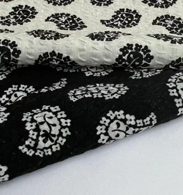 China Breathable Cashew flower Cotton Printed Seersucker  Dress Fabric White and Black Printing Fabric For  Dress for sale