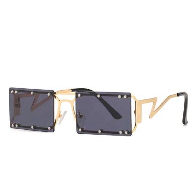 China Hot Selling Vintage Style Smart Rimless Best Selling Sunglasses BT Luxury Rectangular Sunglasses Small for sale