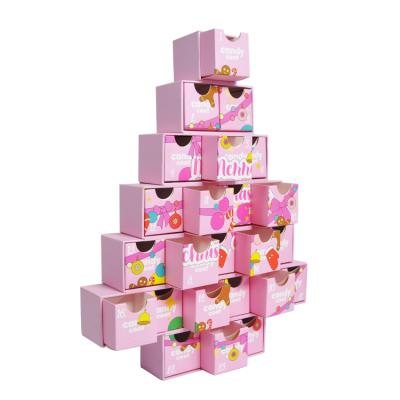 China Small Repurposed Advent Calendar Cosmetic Advent Calendar Inside Boxes Pocket Materials 24 Days for sale