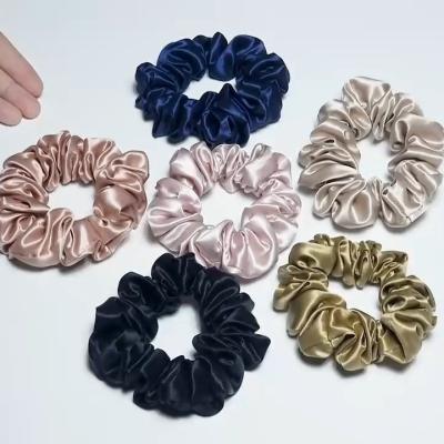 China 600TC Night Silk Scrunchies , 16 Momme Mulberry Silk Hair Bow for sale