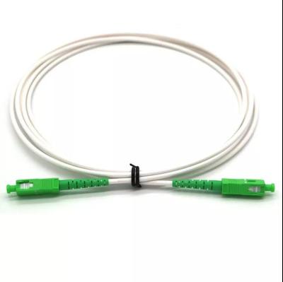 China Hot Selling Telecommunication 1.5m G657A1 Single Mode SC APC Fiber Optic Patch Cord White Simplex for sale