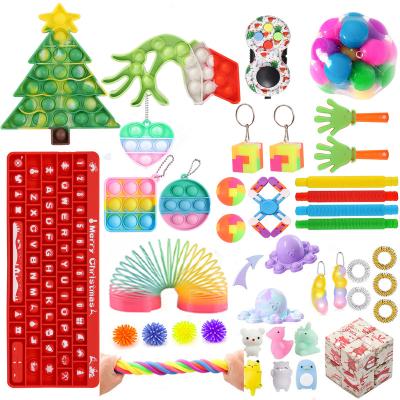 China Suit for Wholesale Presure Relief Squeeze Toys 2021 Kids Game Christmas Decorations Tree Silicone Board Game Busy Person Educational Toys for sale