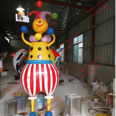 China Outdoor Garden sculpture clown statue  strong fiberglass material in garden/ plaza/ shopping mall for attraction for sale