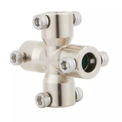 China Water Leakage Resistant * Superior Stability * Cross Nozzle Flat Site High Pressure Mist System Screw Connector 4 Ways Outdoor for sale