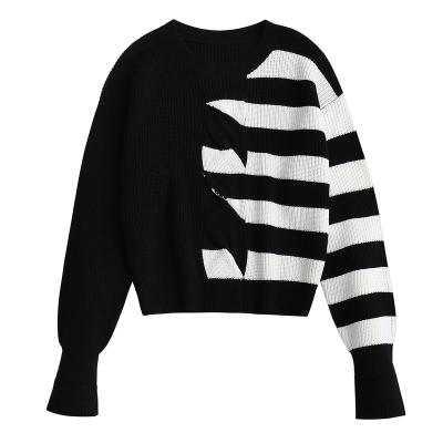 China 2022 Special Design Anti-wrinkle Casual Black&White Striped Loose Computer Sweater O-Neck OED&ODM Knitting Sweater for sale