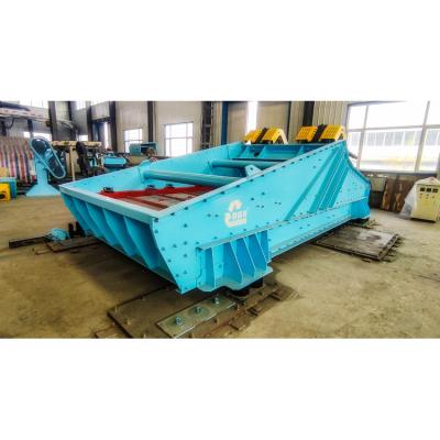 China Ore Mining Shaker Screen Coal Vibrating Screen Machine Sand Vibrating Screen For Stone Crusher for sale