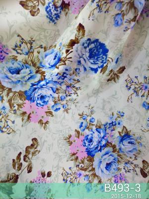 China Wrinkle Resistant 40gsm Woven Printed Fabric With Floral Printed for sale