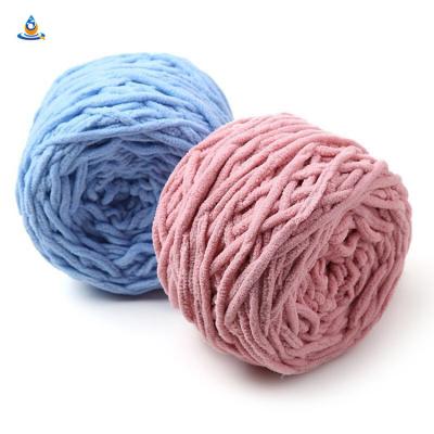 China Chenille anti-pilling chunky yarn 6mm DIY crochet yarn 160g thick knitting fluffy soft yarn for scarf blanket rug for sale