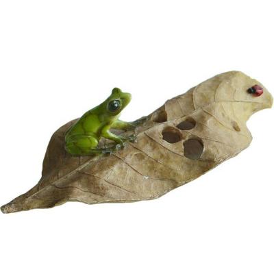 China China Z09843A Polyresin Garden Decoration Frog On Leaf Statues Figurine Animal Gift for sale