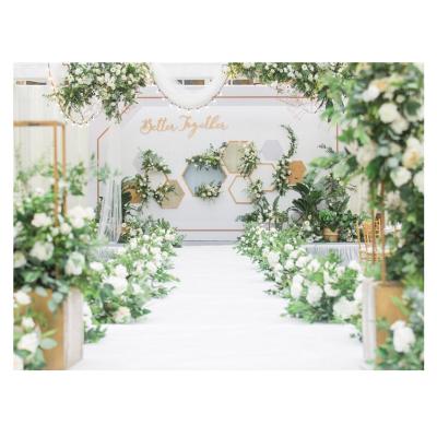 China 2021 Durable Open Field Style Floral Wedding Set Latest Arch Designed Wedding Supplies Metal Crystal Fiber Weddings for sale