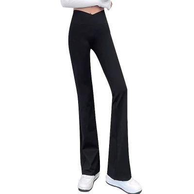 China Black Custom Micro Oversize Rocket Women Sports Yoga Rocket Breathable Hot Selling Shark V Pants Women Top For Gym for sale