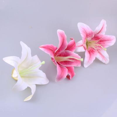 China Wholesale home flower head lily flower arrangement simulation flower wind lily flower in wedding high fresh high head for sale