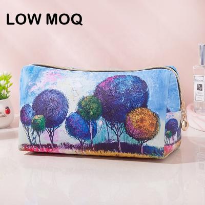 China Lady Portable Travel Portable Wash Bag Waterproof PU Leather Printed Makeup Bag for sale