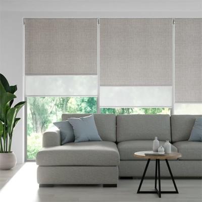 China Wifi Rechargeable Window 300cm Sunblock Patio Roller Shades for sale