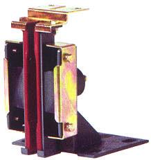 China Slide Elevator Guide Shoe , 10-16mm width of guide rails for sale