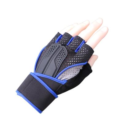 China Durable and Comfortable Weightlifting Gloves Gym Exercise Fitness Cross Training Half Finger with Wrist Support for sale